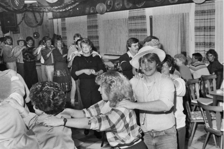 saisoneroeffnung-003