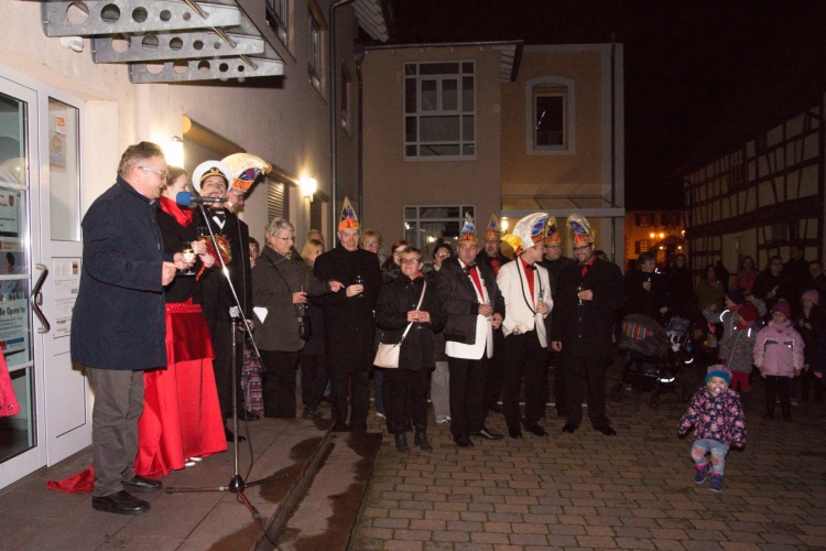 rathausstuermung-007