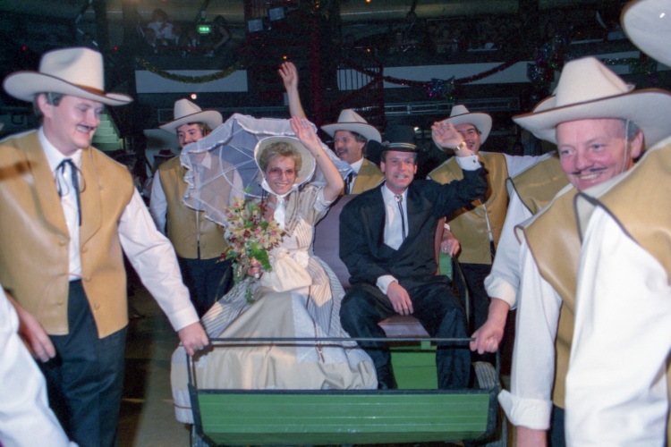 Krönungsball89-007