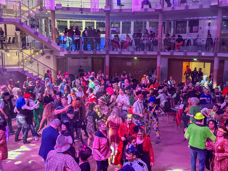 faschingsparty25-010